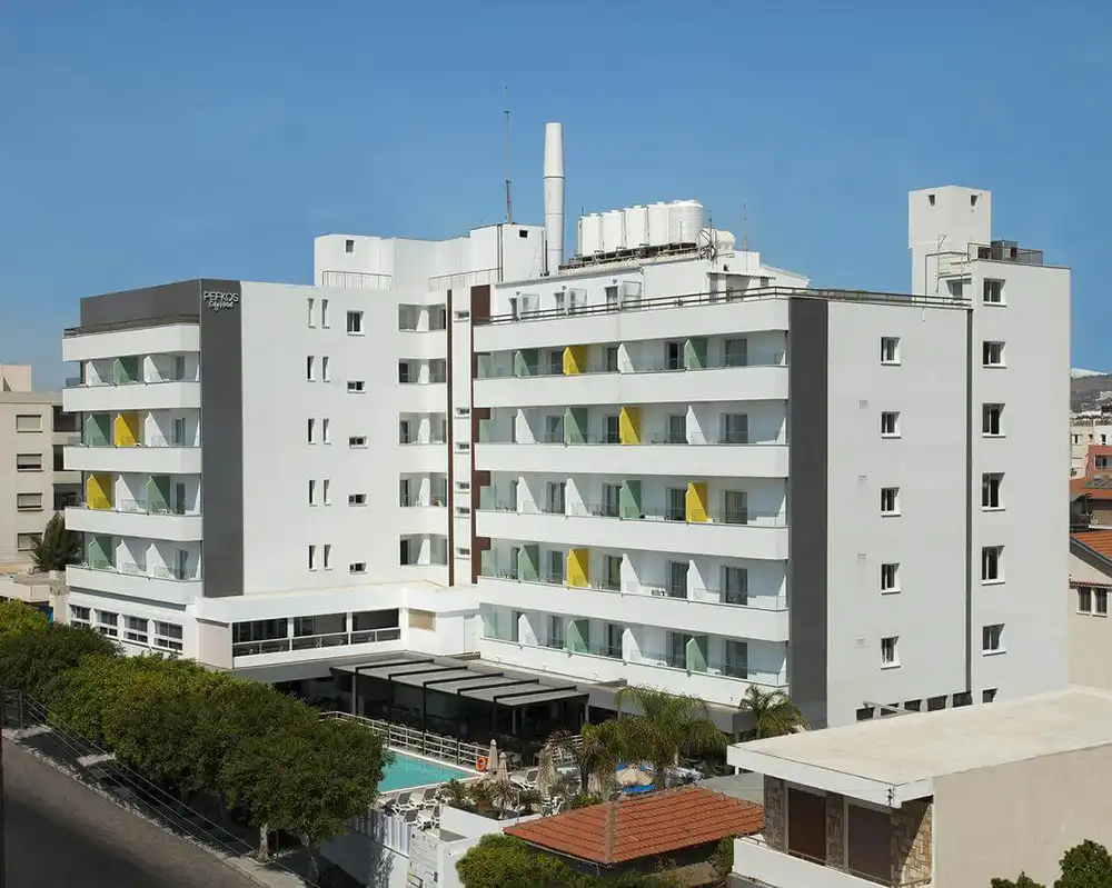 PEFKOS HOTEL