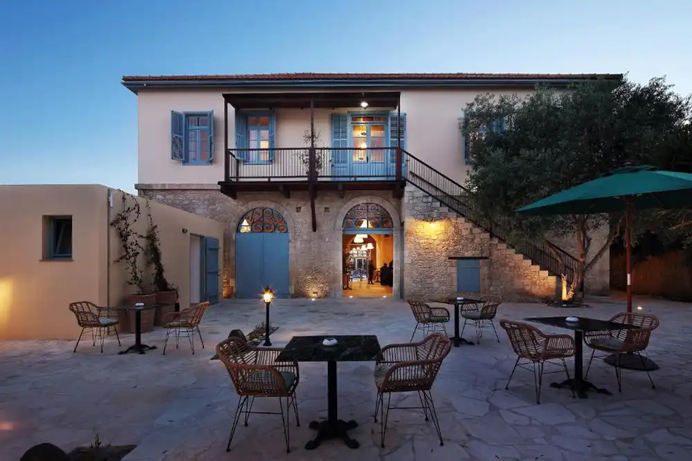 POLIS 1907 HOTEL