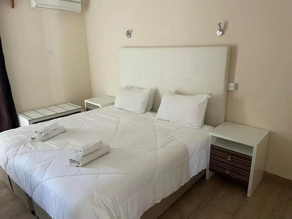 ANTONIS G HOTEL